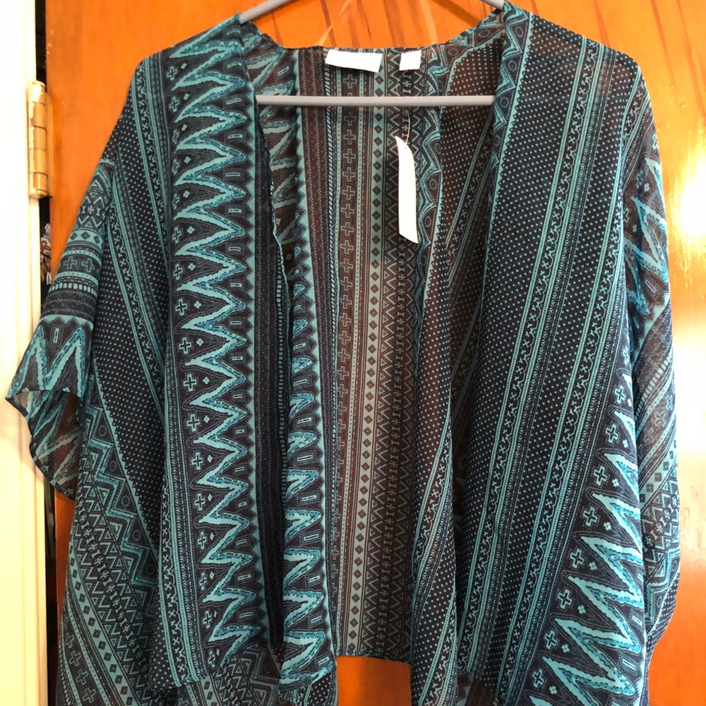 NWT ny and company Poncho, kimono turquoise
